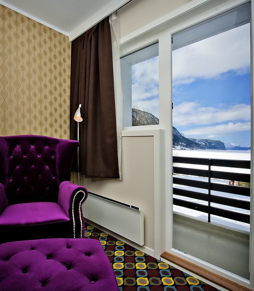 Havila Hotel Raftevold Hornindal Esterno foto